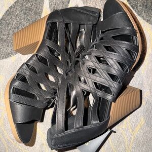 Forever 21 Black Strappy Block Heels